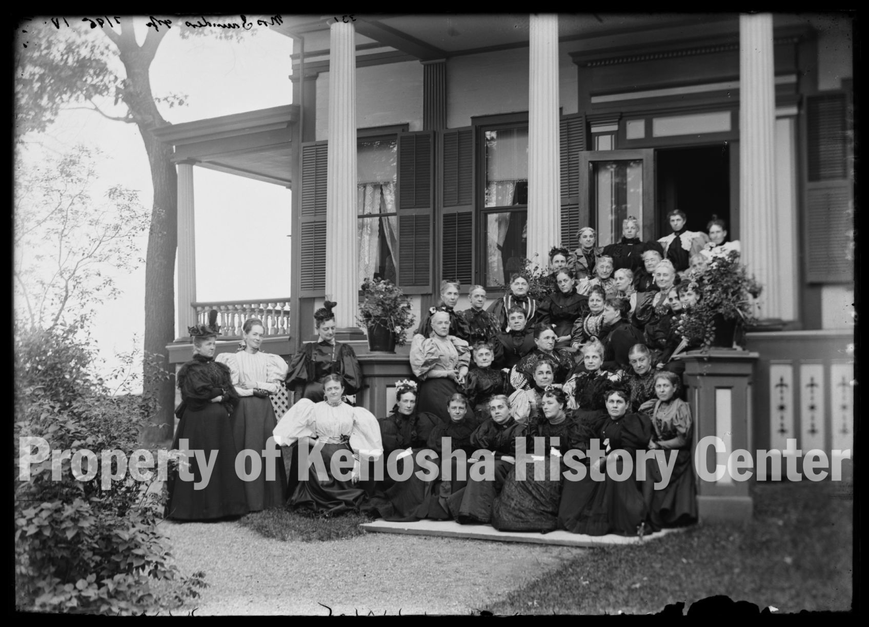 HISTORIC PHOTO